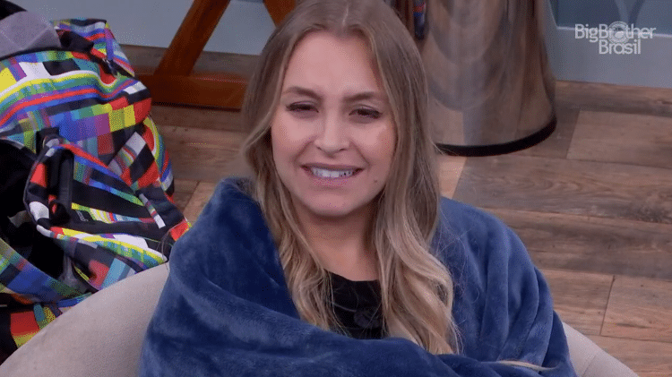 BBB 21: Carla Diaz assiste conversa no quarto secreto - Reprodução/Globoplay - Reprodução/Globoplay