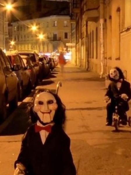 Fantoches de 'Jogos Mortais' são encontrados em Google Maps na Rússia