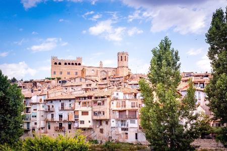 Cidade medieval de Valderrobres, na Espanha - Getty Images/iStockphoto