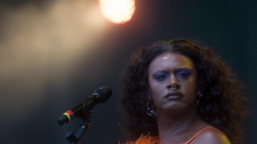 Liniker chora ao abrir o dia no Palco Sunset do Rock in Rio - Júlio César Guimarães/UOL