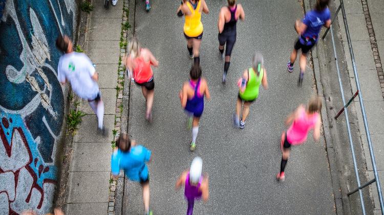 Estudo mapeou como o cérebro 'responde' em uma maratona Estudo mapeou como o cérebro 'responde' em uma maratona