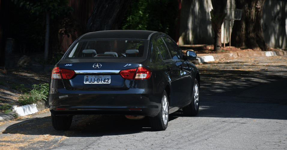 JAC J5 - Murilo Góes/UOL