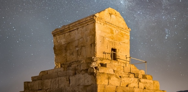 Amigo do rei? Em Pasárgada está o túmulo que seria de Ciro, o Grande - Mohammad Reza Domiri Ganji/Creative Commons