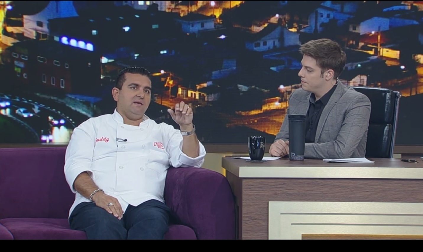 28.set.2016 - Áudio de Porchat e de Wendel Bezera, dublador de Buddy no Brasil, aparecem fora de sincronia durante o "Programa do Porchat" - Reprodução /TV Record