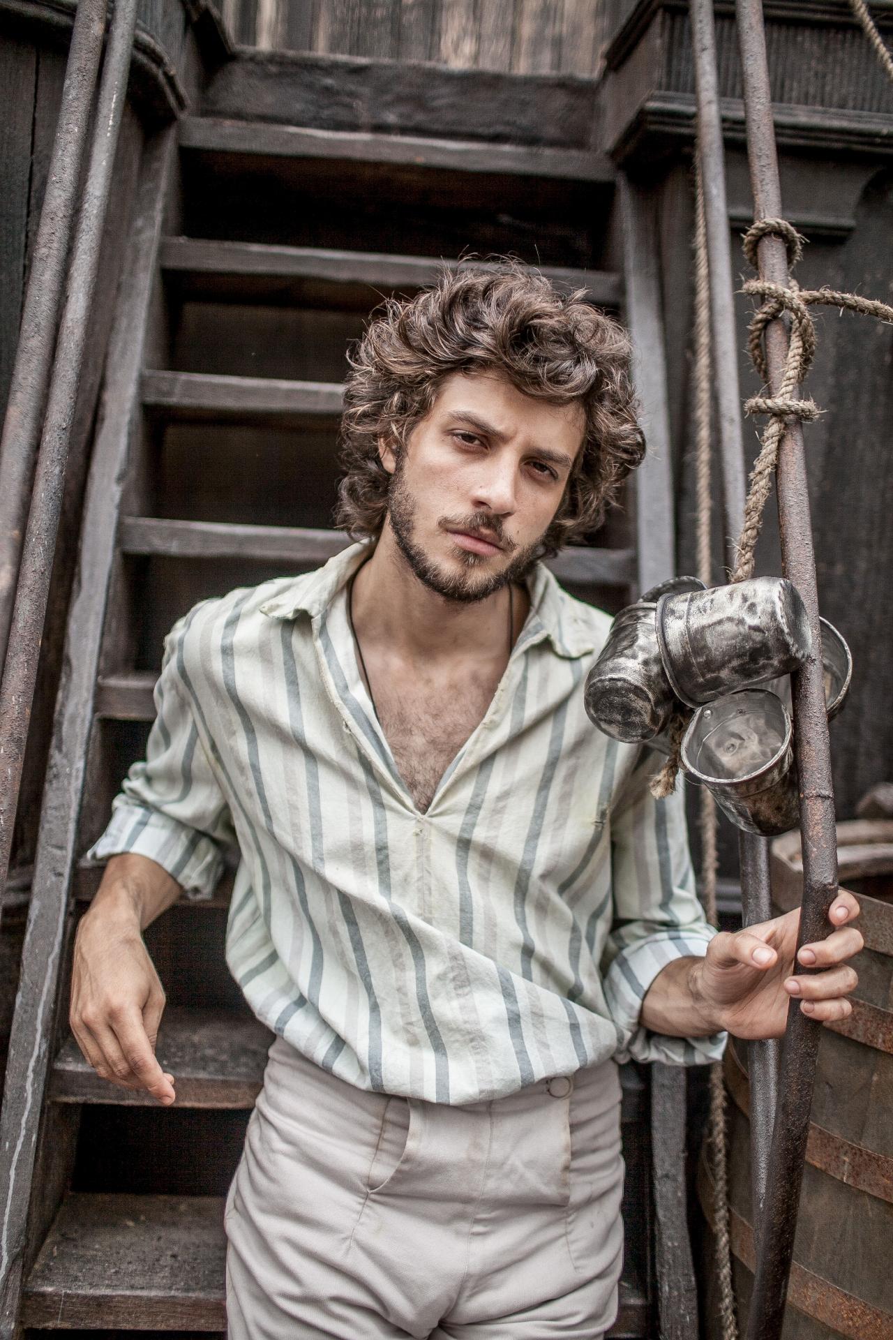 Joaquim (Chay Suede), em "Novo Mundo" - Divulgação/TV Globo