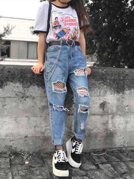 Looks inspirados nos anos 90 são tendência de moda atual - Reprodução/Instagram