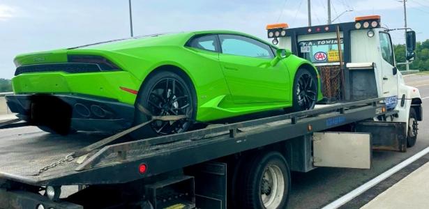 Multa de R$ 100 mil | Deu ruim: motorista tem Lamborghini alugada apreendida