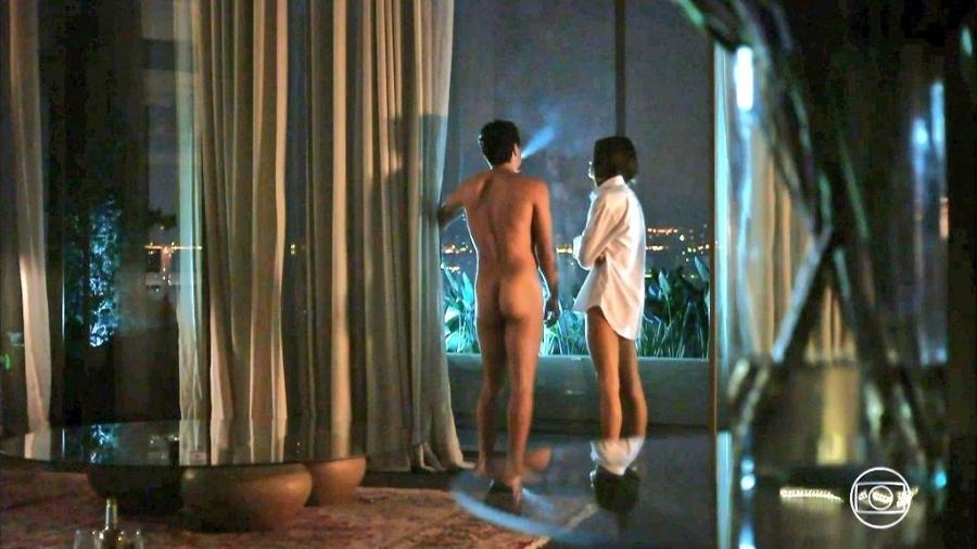 Rodrigo Lombardi e Alessandra Ambrósio protagonizaram cenas quentes na estreia de "Verdades Secretas" - Reprodução