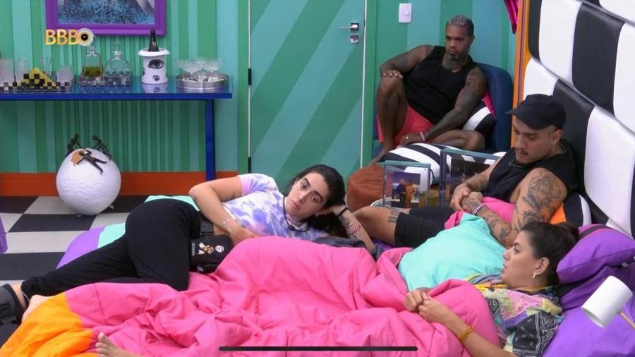 BBB 24: Fernanda e Rodriguinho dizem que Bia é 'louca'