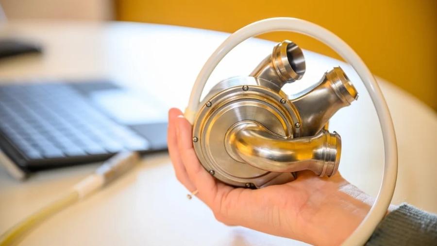 O BiVACOR Total Artificial Heart tem apenas um compartimento O BiVACOR Total Artificial Heart tem apenas um compartimento
