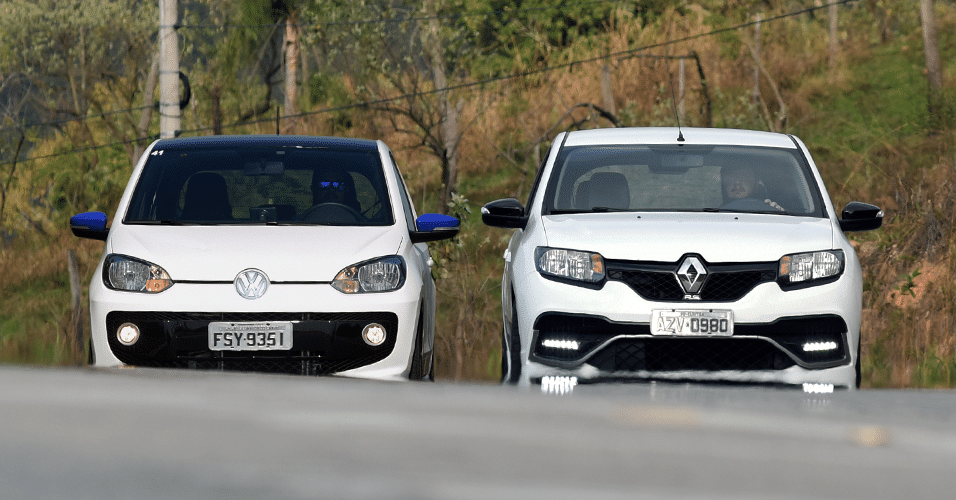speed up! vs. Renault Sandero RS - Murilo Góes/UOL