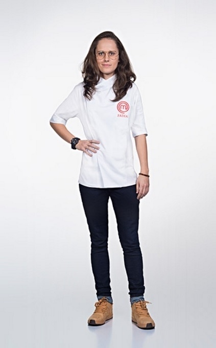 Fádia Cheiato, de 25 anos, mora com os pais em Americana, no interior de São Paulo.Atualmente, ela está construindo um restaurante especializado em culinária árabe. Enquanto não abre o empreendimento, investe na "Sheik", uma empresa de delivery - Divulgação /Band