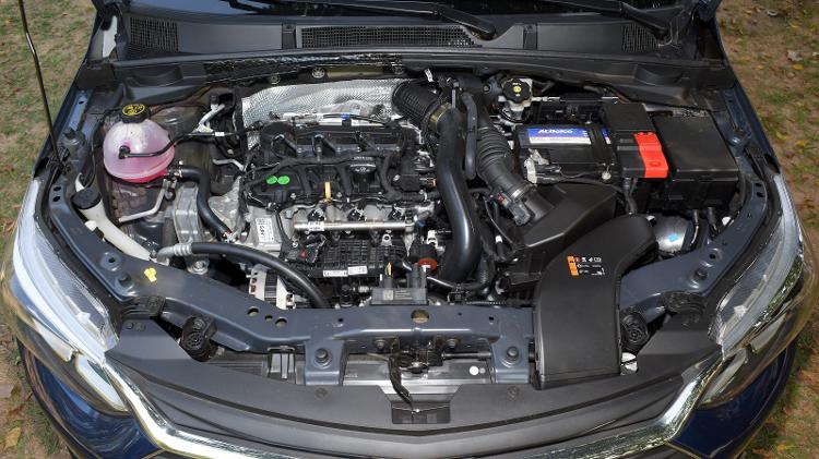 Chevrolet Onix Plus Premier motor - Murilo Góes/UOL - Murilo Góes/UOL