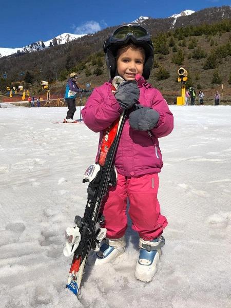 Deborah Secco publica foto da filha, Maria - reprodução/Instagram