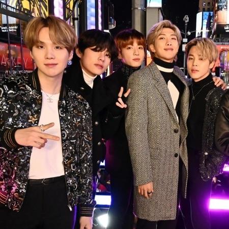 O grupo BTS, fenômeno do k-pop; artistas se aventuraram a cantar "Baby Shark" - Astrid Stawiarz/Getty Images/Dick Clark Productions