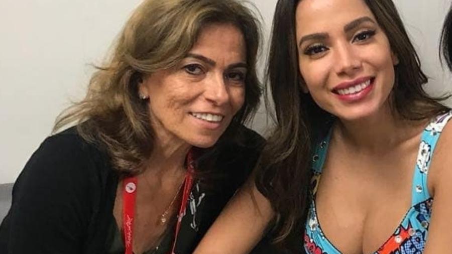 Miriam Macedo e a filha, Anitta - Reprodução/Instagram