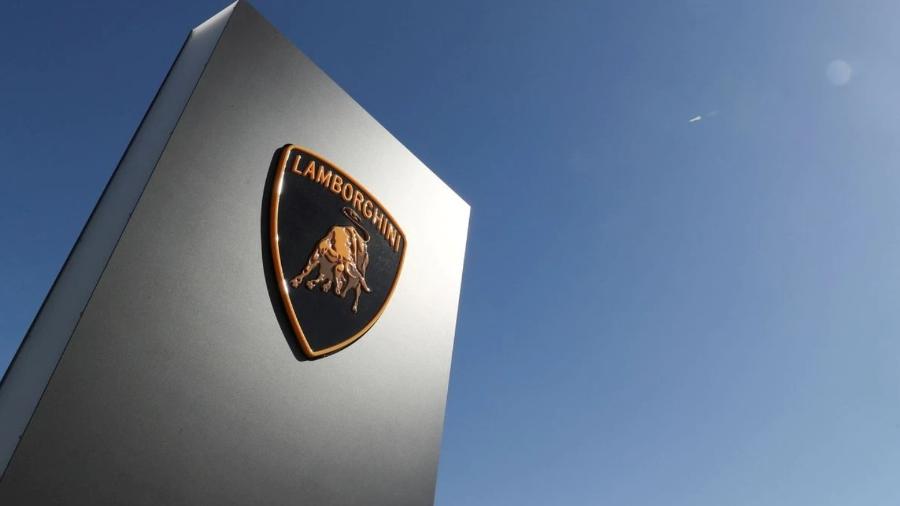 Logo Lamborghini - REUTERS/Yves Herman