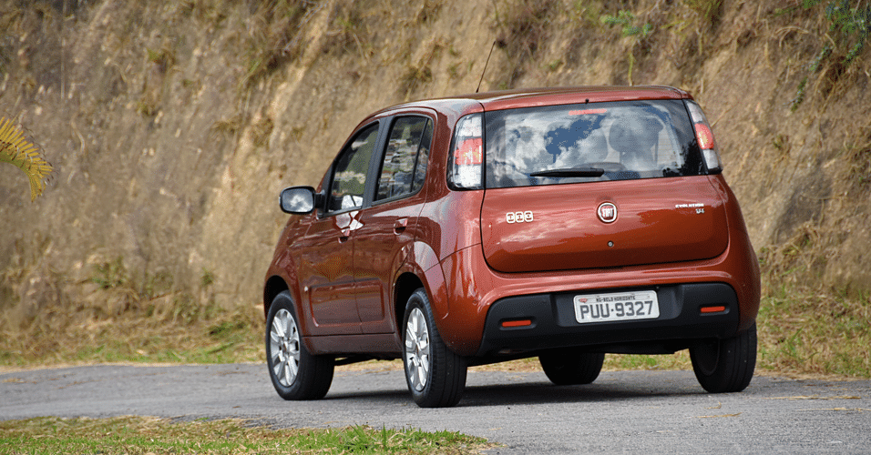 Fiat Uno Evolution - Murilo Góes/UOL