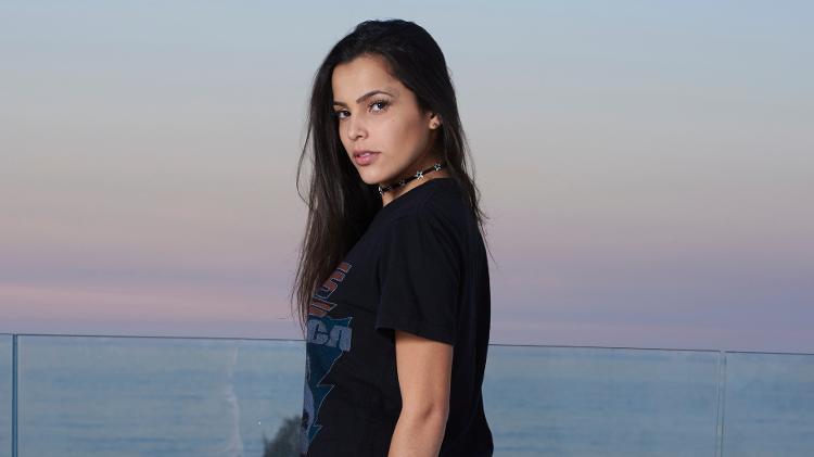 Emilly admite que não tem contato com os colegas de confinamento - Selmy Yassuda/UOL - Selmy Yassuda/UOL