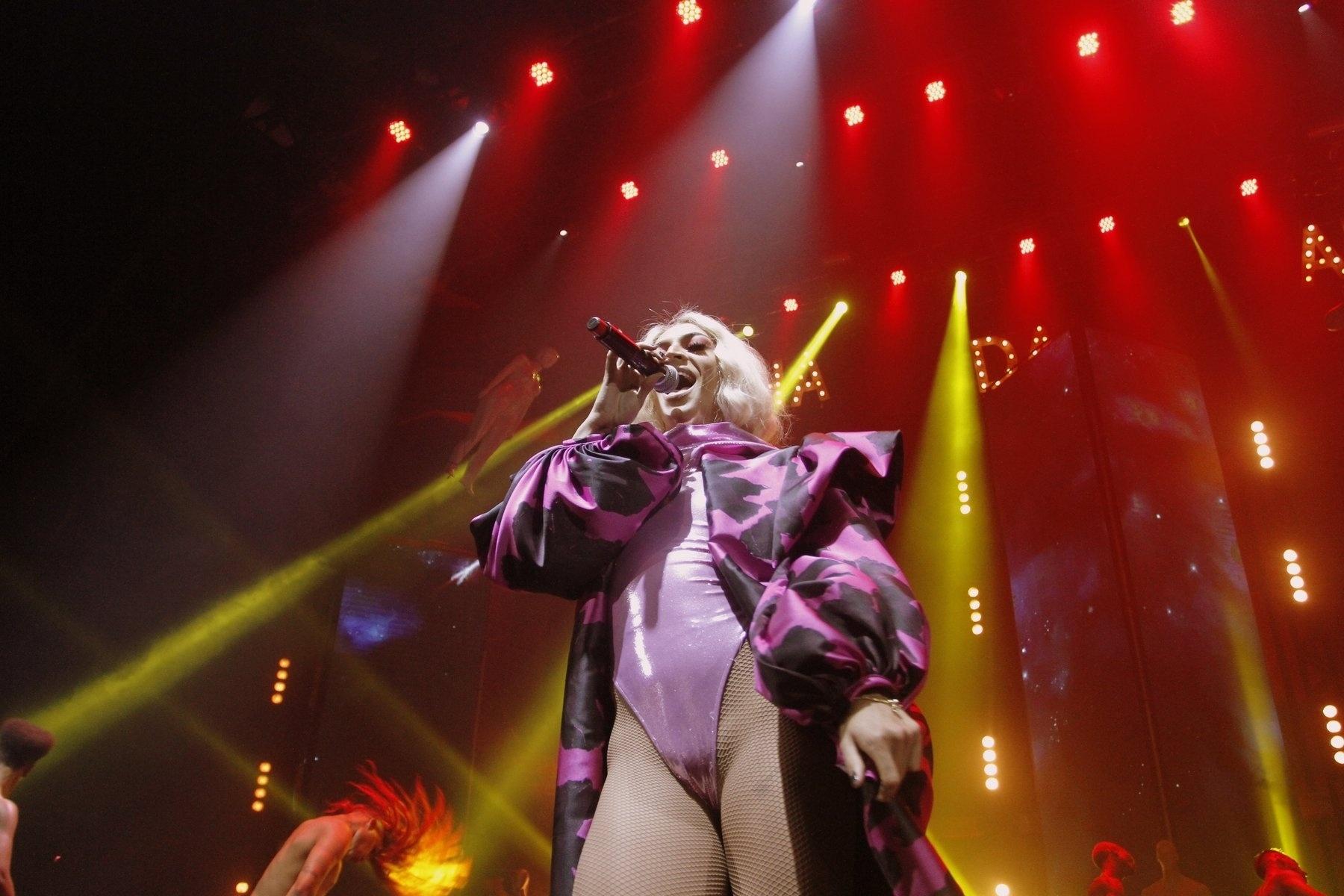 A drag Pabllo Vittar fez um show repleto de coreografias e super sensual no baile Chá da Alice, na Fundição Progresso, no Rio de Janeiro - Thyago Andrade/Brazilnews