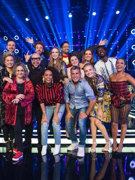 Os apresentadores Tais Araujo e Tiago Abravanel com o elenco da segunda temporada de "PopStar" - Divulgação/TV Globo - Divulgação/TV Globo