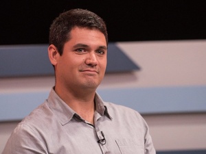 O jornalista Marcelo Courrege, novo correspondente esportivo da Globo em Londres - Reprodução/Twitter/MarceloCourrege - Reprodução/Twitter/MarceloCourrege