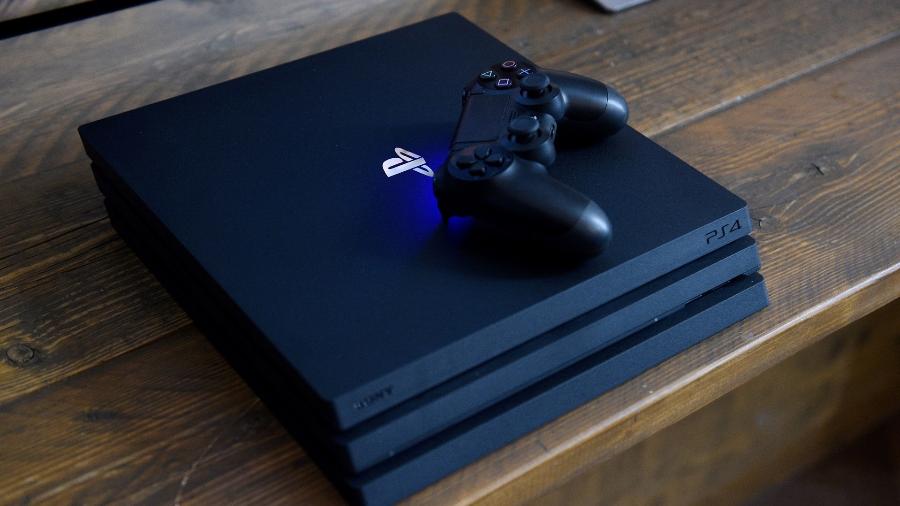 PS4 PlayStation 4 - picture alliance/picture alliance via Getty Image