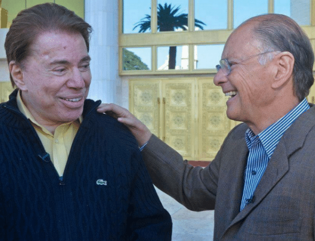 2.ago.2015 - Silvio Santos se encontra com Edir Macedo