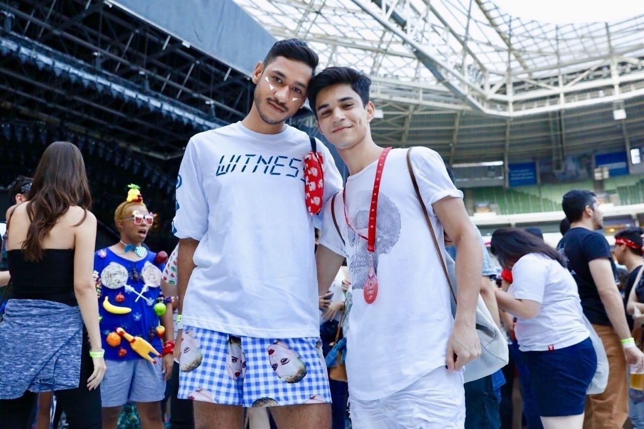 O fã Arthur Ribeiro, 19, foi ao show de Katy Perry em São Paulo com uma cueca samba-canção com a foto da artista - Mariana Pekin/UOL