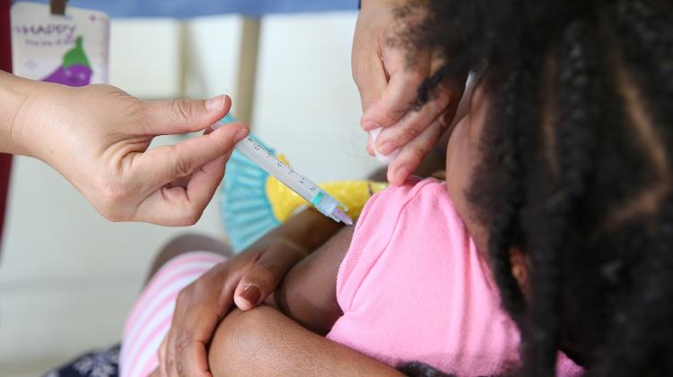 La vaccination contre la grippe est administrée aux enfants de six mois à 11 ans