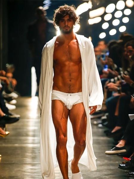 Alexandre Schneider/UOL