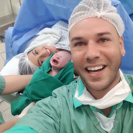 Tiago Barnabe comemora nascimento de filho - Reprodução/Instagram