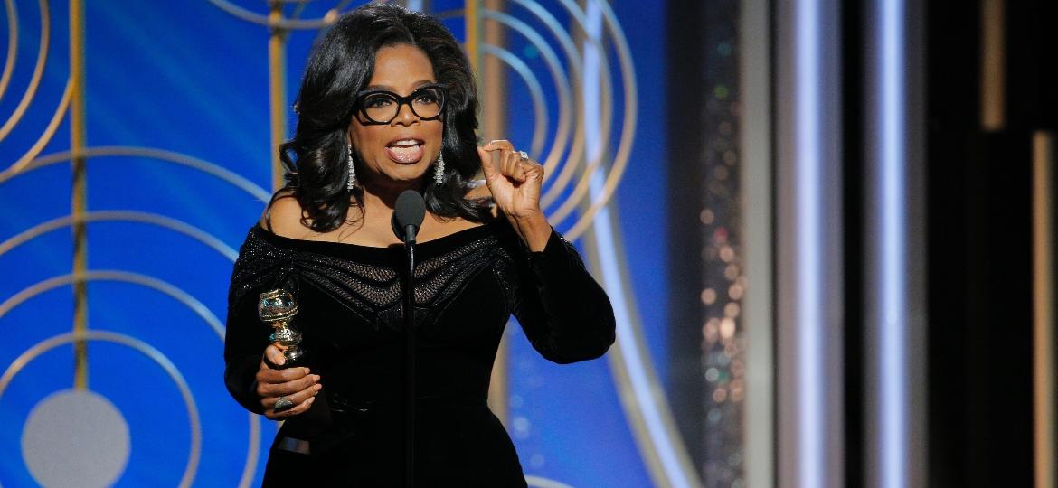No Globo de Ouro, a apresentadora Oprah Winfrey recebe o prêmio especial Cecil B. DeMille pelo conjunto de sua carreira - Getty Images