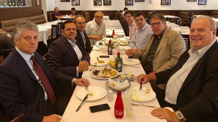 Luciano Faccioli em almoço com executivos da Rede Brasil de Televisão nesta terça (20) - Divulgação - Divulgação