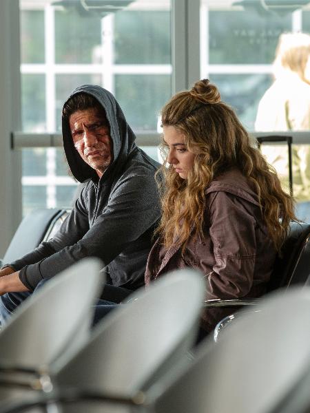 Frank Castle (Jon Bernthal) e Amy (Giorgia Whigham) - Cara Howe/Netflix - Cara Howe/Netflix