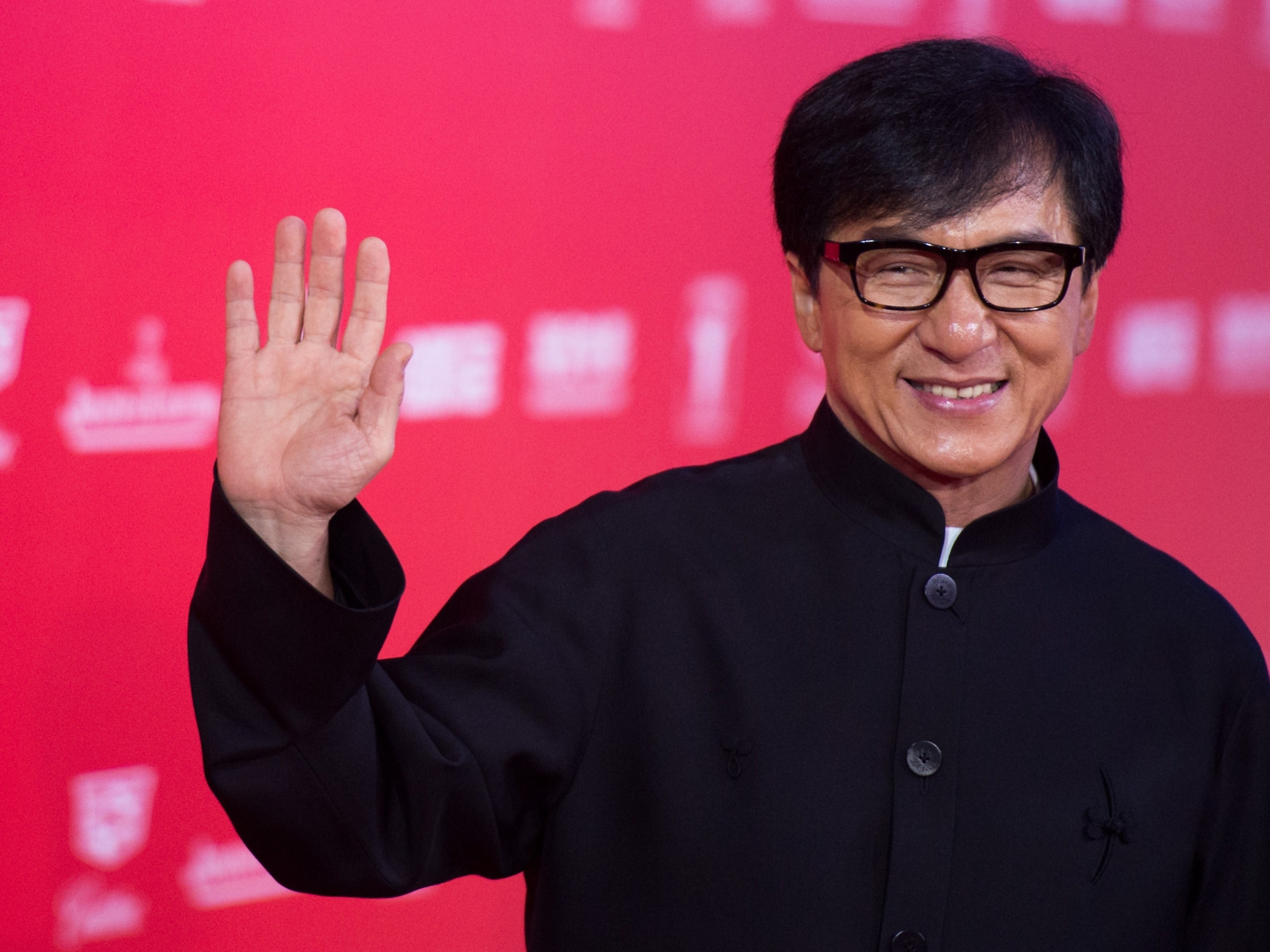 A idade chegou: como Jackie Chan está vai te deixar surpreso