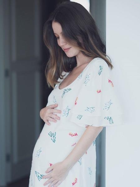 Nathalia Dill no sexto mês de gravidez; Ela espera a primeira filha com o marido Pedro Curvello - Reprodução/Instagram