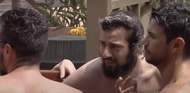 A Fazenda 2020 Cartolouco Brinca Sobre Uso Da Piscina Tem Que Tomar Banho Depois