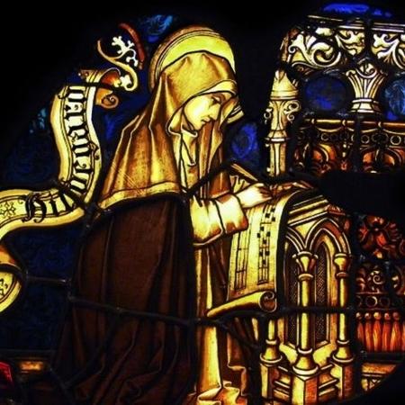 Hildegard de Bingen, também conhecida como a Sibila do Reno e a Profetisa Teutônica: uma santa alemã, compositora, escritora, filósofa, naturalista, médica, abadessa, mística e profetisa. - GettyImages