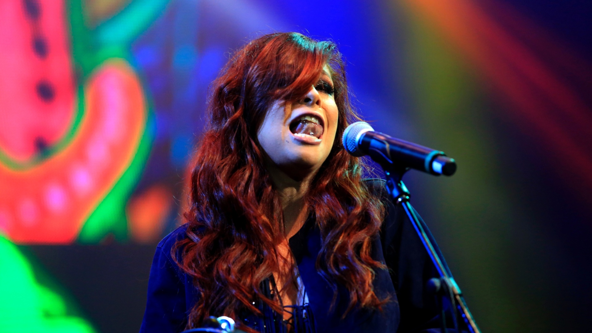 15.mar.2015 - A cantora baiana Pitty participa de premiere de projeto que rodará o Brasil para celebrar o rock brasileiro - Douglas Shineidr/UOL