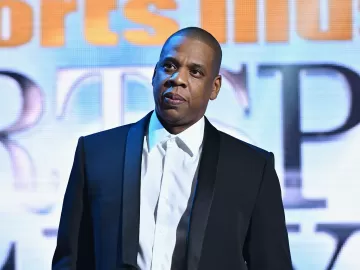 Jay-Z é acusado em processo de estuprar garota de 13 anos em 2000