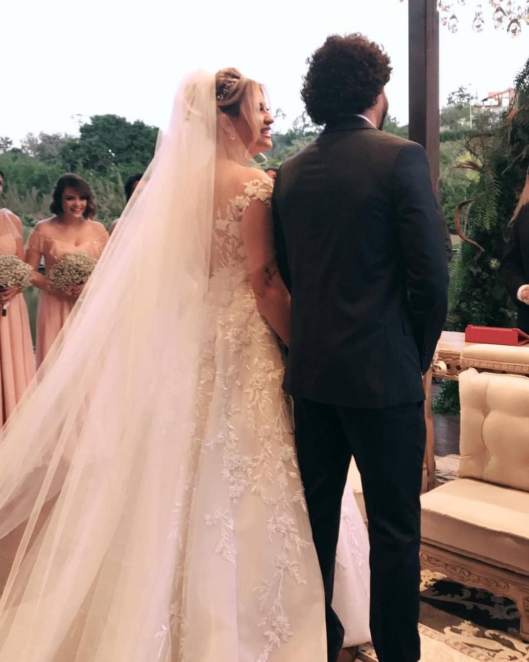 Niina e Guilherme durante a cerimônia - Reprodução/Instagram