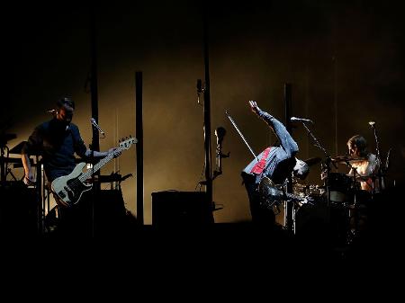 Os integrantes da banda Sigur Ros com o baterista Orri Páll Dyrason (dir.) - Mark Metcalfe/Getty Images