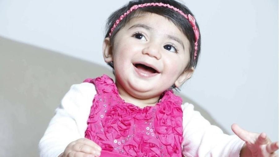 Zainab Mughal foi diagnosticada com neuroblastoma, um tipo de câncer que costuma acometer crianças - Divulgação/OneBlood
