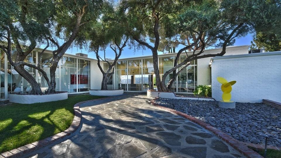 Mansão que já pertenceu a Frank Sinatra e Marilyn Monroe em Nova York - The Agency