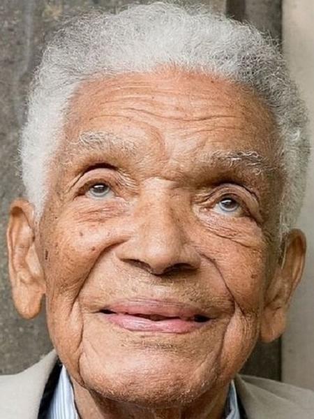 Earl Cameron morreu aos 102 anos - Reprodução