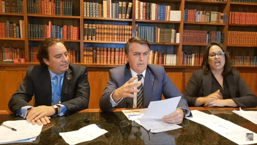 Bolsonaro criticou JN em live - Reprodução/YouTube