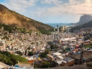 Rocinha lidera ranking das maiores favelas do país; confira as 20 primeiras