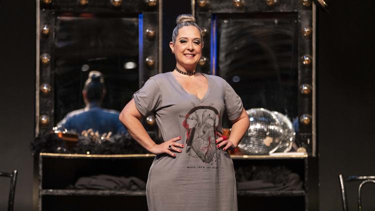 Atriz Ivanna Domenyco do espetáculo ELAS BRILHAM que traz ao palco mulheres que levarão o público a uma viagem no tempo através da música. - Ricardo Borges/UOL - Ricardo Borges/UOL