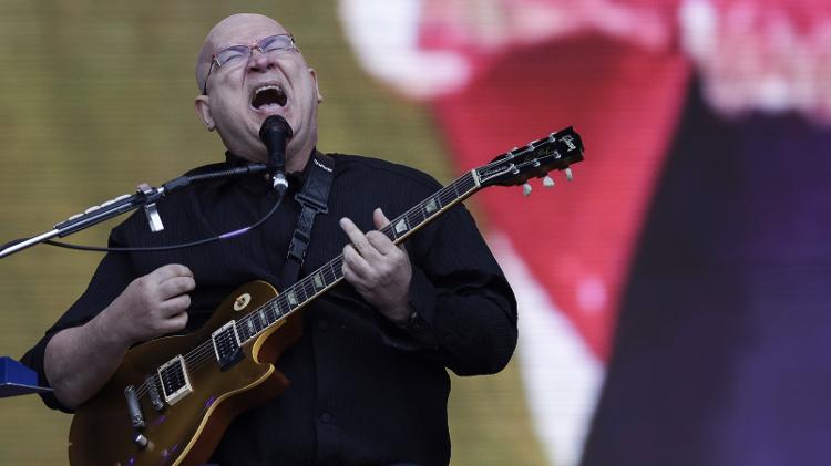 15.set.2024 - Paralamas do sucesso se apresentam Palco Mundo na terceira noite do festival Rock In Rio 